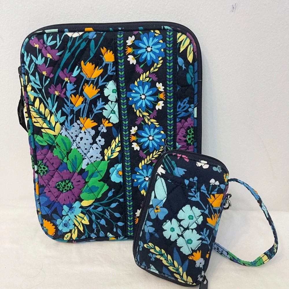Vera Bradley Midnight Blues 2013 Tablet Cover and Wristlet Card Holder Set EUC
